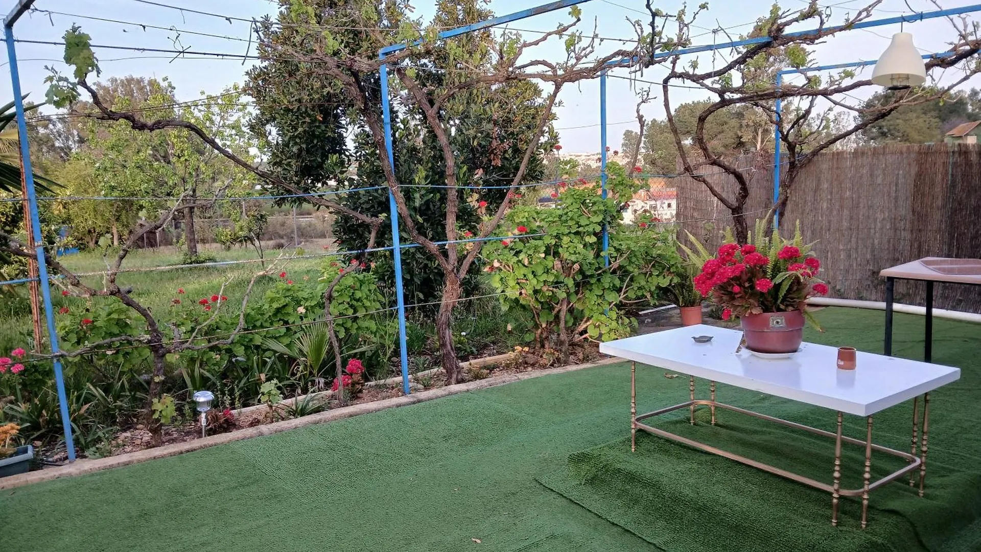 La Guindilla Guest House Gibraleon Country house