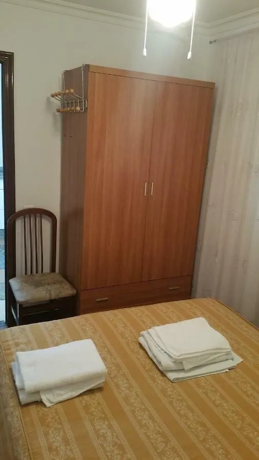 Country house La Guindilla Guest House Gibraleon